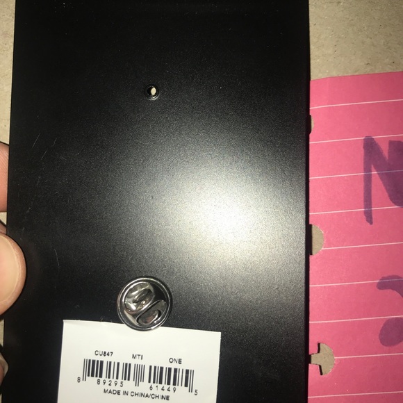 Coach Fly Bug Insect Metal Pin Brooch - Picture 5 of 10